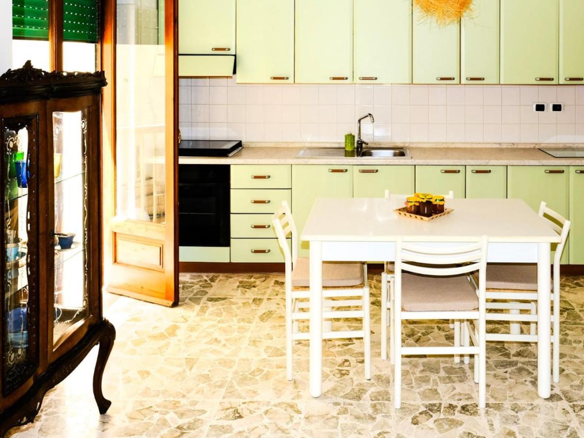 비에스테 La Casa Del Mare 아파트 외부 사진